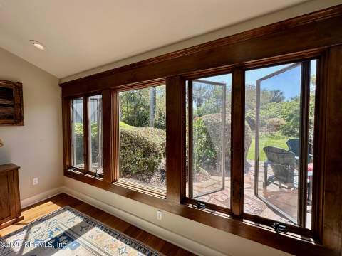 9897 Sawgrass Drive, Ponte Vedra Beach FL - photo 11 of 56