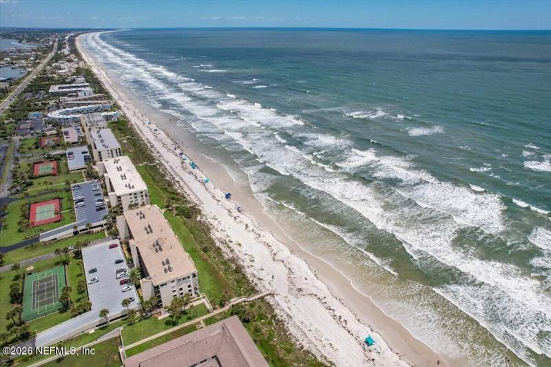 2 bedroom Condominium at 8130 A1A #J12, Four Winds, Crescent Beach — photo 4