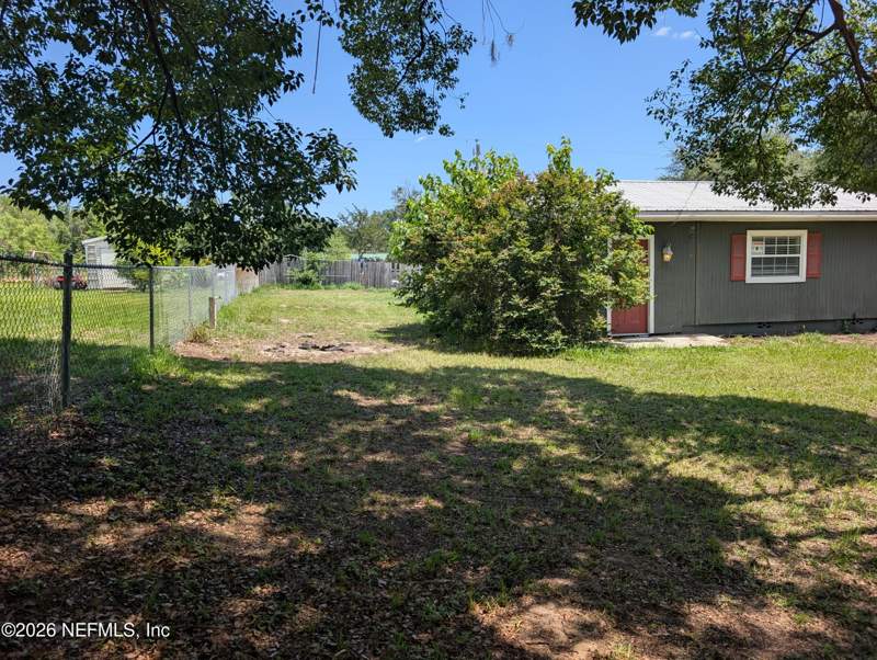 4 bedroom Single Family Residence at 244 5th Way, Lakeview Estates, Interlachen — photo 4