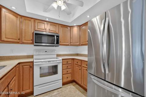 890 A1A Beach Blvd. #28 W/Garage, St. Augustine Beach FL - photo 13 of 59