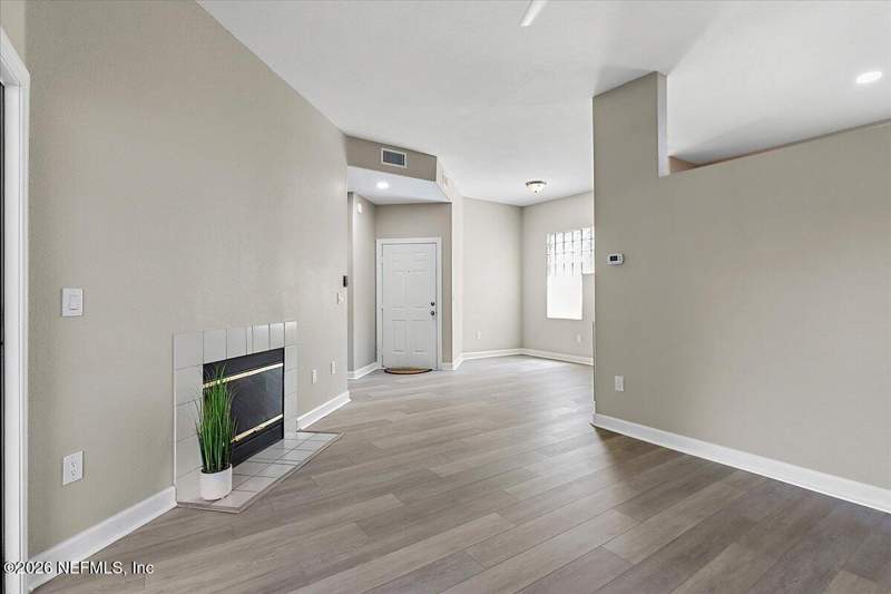 1 bedroom Condominium at 10150 Belle Rive Boulevard #204, Lakecrest, Jacksonville — photo 2