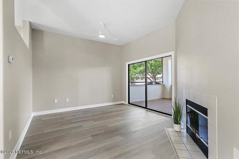1 bedroom Condominium at 10150 Belle Rive Boulevard #204, Lakecrest, Jacksonville — photo 3