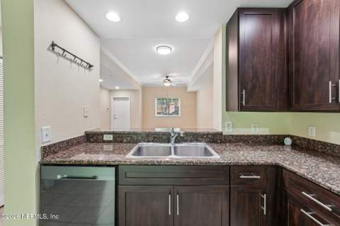 9745 Touchton Road #703, Jacksonville FL - photo 13 of 30