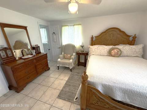 7047 Delisle Drive, Jacksonville FL - photo 13 of 31