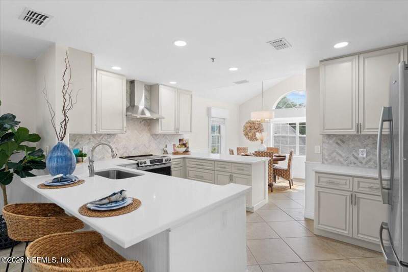 3 bedroom Condominium at 320 Village Drive #D, Villages Of Vilano, St. Augustine — photo 2