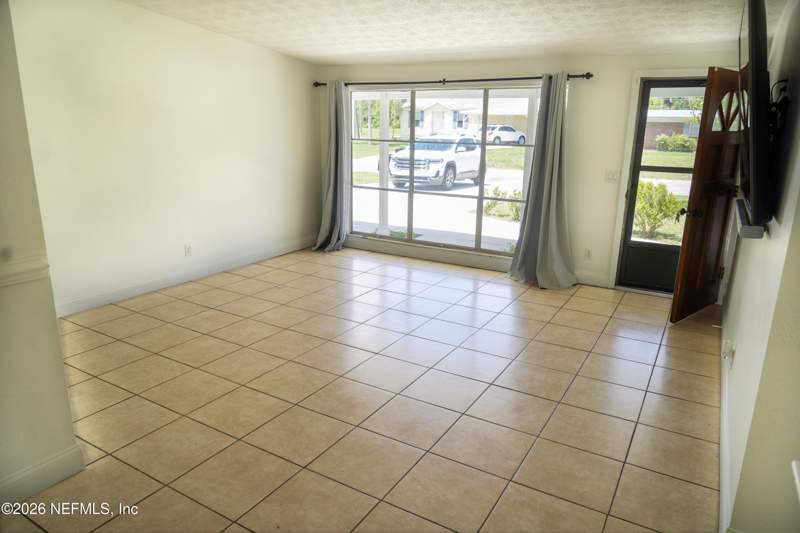 3 bedroom Single Family Residence at 106 River Drive, River Groves, East Palatka — photo 4