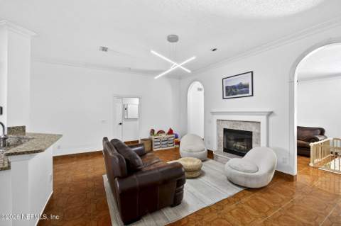 9515 Broken Oak Boulevard, Jacksonville FL - photo 10 of 30
