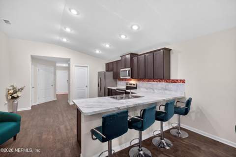 5990 Bucking Bronco Drive, Jacksonville FL - photo 11 of 42