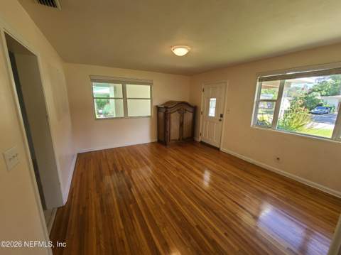 4512 Ish Brant Road, Jacksonville FL - photo 6 of 45