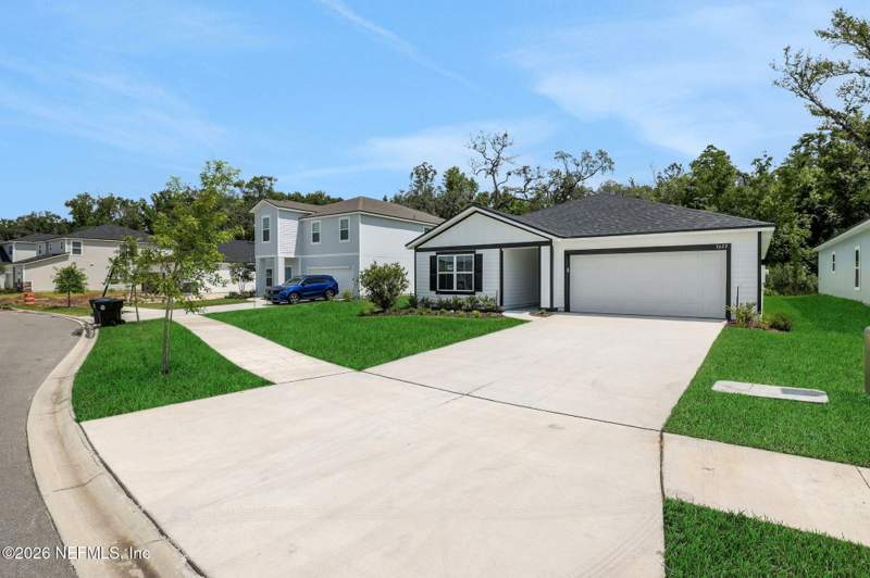 3 bedroom Single Family Residence at 3622 Belstead Way, Wilford Oaks, Orange Park — photo 4