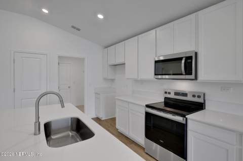 3512 Belstead Way, Orange Park FL - photo 13 of 37