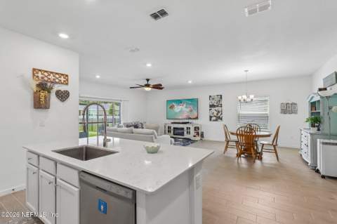 2841 Hammock Dale Court, Green Cove Springs FL - photo 18 of 38