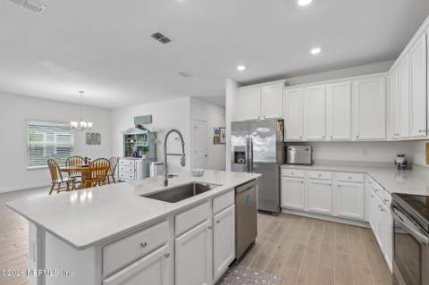 2841 Hammock Dale Court, Green Cove Springs FL - photo 19 of 38