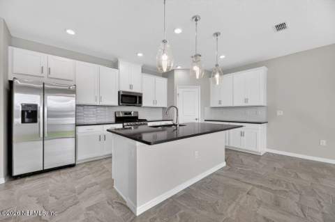 226 Silver Myrtle Court, St. Augustine FL - photo 7 of 41