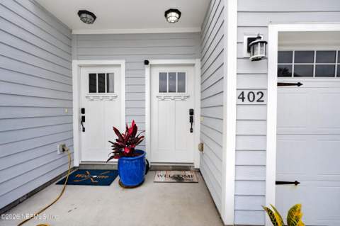 402 11th Avenue, Jacksonville Beach FL - photo 8 of 67