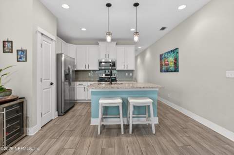 402 11th Avenue, Jacksonville Beach FL - photo 18 of 67