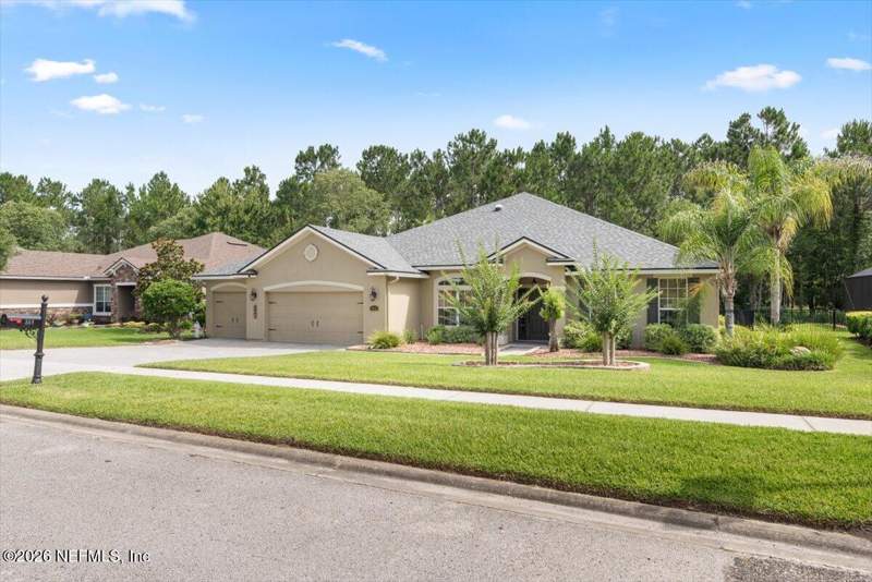 4 bedroom Single Family Residence at 804 Nottage Hill Street, The Colony At Greenbriar, St. Johns — photo 4