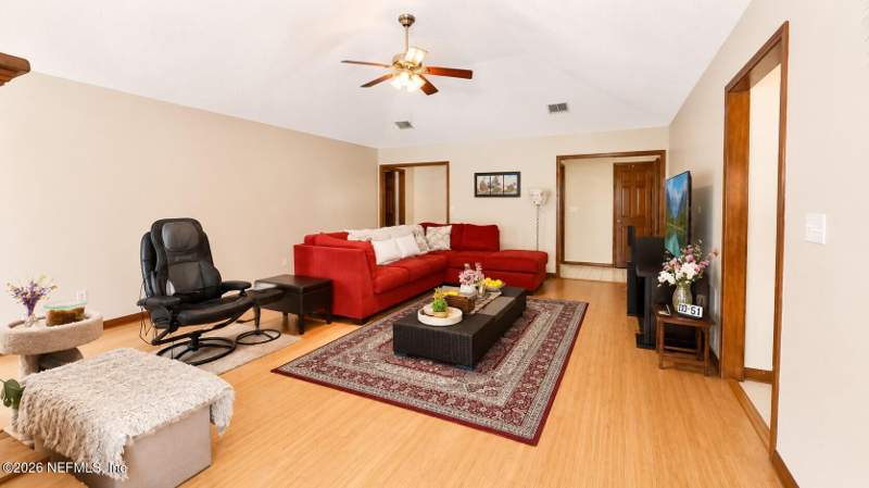 4 bedroom Single Family Residence at 3034 Nautilus Road, Doctors Landing, Middleburg — photo 5