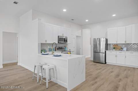 14122 Summer Breeze Drive, Jacksonville FL - photo 10 of 36