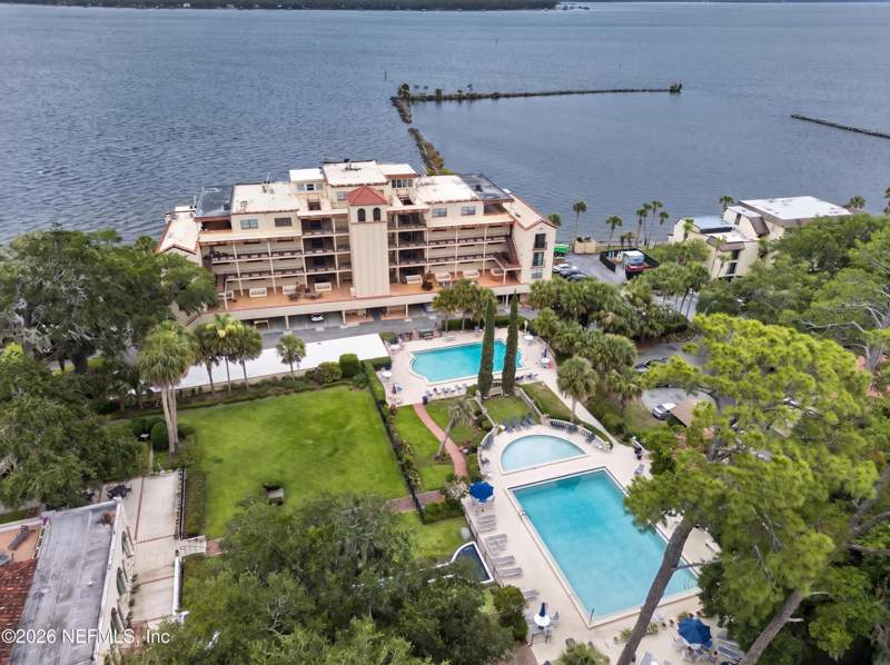 2 bedroom Condominium at 2199 Astor Street #503, Continental Palace, Orange Park — photo 5