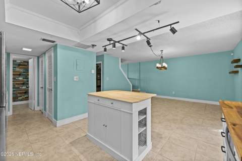 8203 Sutton Place, Jacksonville FL - photo 20 of 46