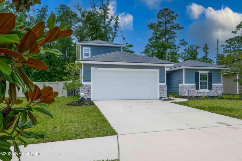 3 bedroom Single Family Residence at 2869 Firethorn Avenue, Wilford Preserve, Orange Park — photo 3