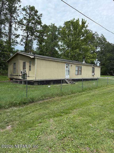 3 bedroom Single Family Residence at 10877 Jeana Street, Crystal Springs, Jacksonville — photo 2