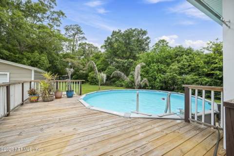 10814 Morningside Lane, Glen St. Mary FL - photo 10 of 41