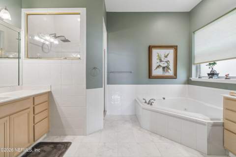 9006 Heckscher Drive, Jacksonville FL - photo 18 of 35