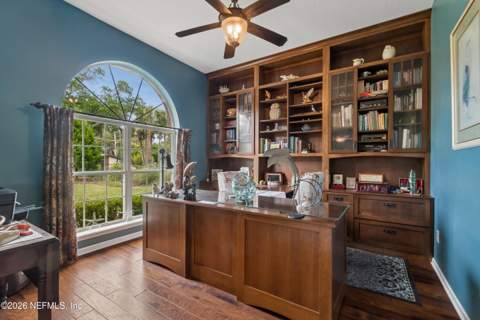 9006 Heckscher Drive, Jacksonville FL - photo 15 of 35