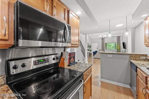 5375 Ortega Farms Boulevard #505, Jacksonville FL - photo 12 of 27