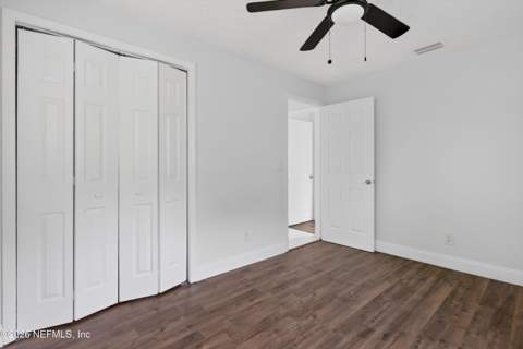 7028 Lincoln Circle, Jacksonville FL - photo 19 of 33