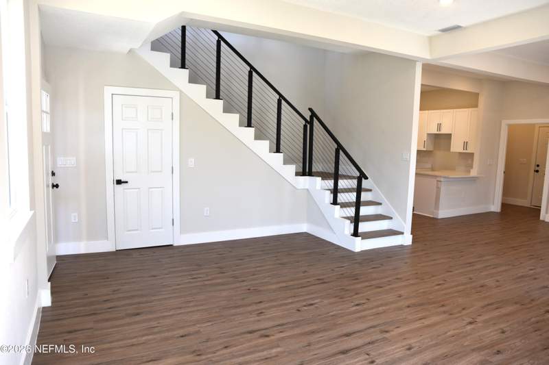 4 bedroom Single Family Residence at 1069 Spearing Street, Campbell Addn, Jacksonville — photo 4