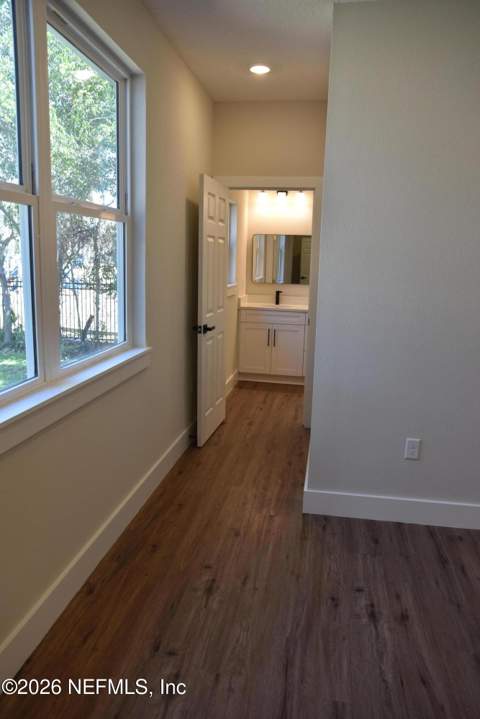 1069 Spearing Street, Jacksonville FL - photo 11 of 21
