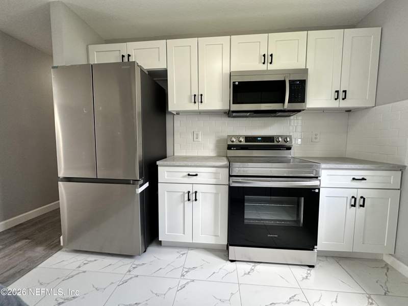 3 bedroom Single Family Residence at 1394 Manotak Avenue, Lackawanna Townsite, Jacksonville — photo 4