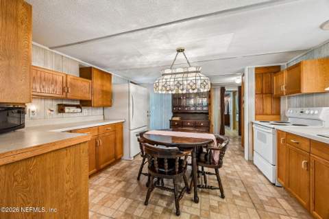 15690 Sears Road, Jacksonville FL - photo 11 of 27