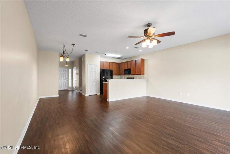 3 bedroom Single Family Residence at 9390 Grand Falls Drive, Watermill, Jacksonville — photo 3
