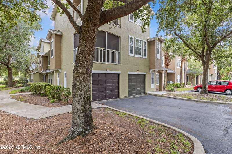 3 bedroom Condominium at 10075 Gate Parkway #213, Mirabella, Jacksonville — photo 3