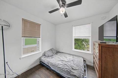 205 Oceangate Drive, Atlantic Beach FL - photo 17 of 18
