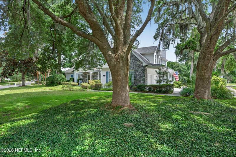 5 bedroom Single Family Residence at 1513 Nottingham Knoll Drive, Queens Harbour, Jacksonville — photo 4