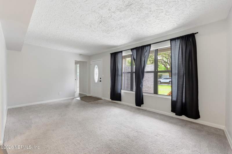 3 bedroom Single Family Residence at 7067 Clovis Road, Normandy, Jacksonville — photo 5