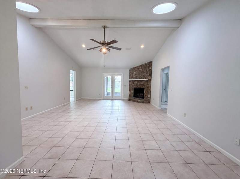 3 bedroom Single Family Residence at 2441 Longwood Street, Ridgecrest, Orange Park — photo 3