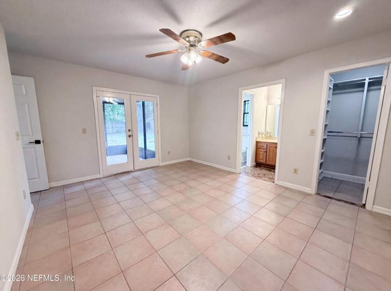 3 bedroom Single Family Residence at 2441 Longwood Street, Ridgecrest, Orange Park — photo 4