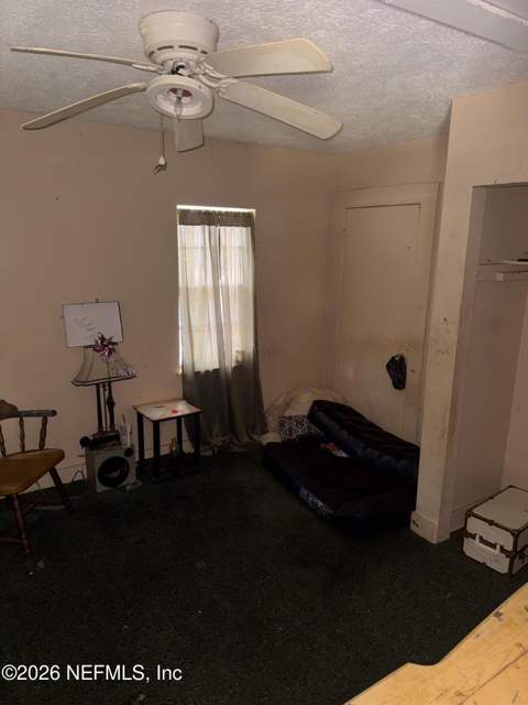 12746 Woodland Avenue, Jacksonville FL - photo 10 of 33