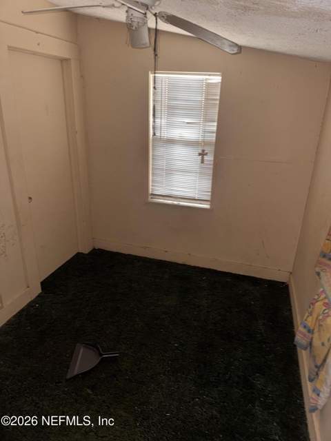 12746 Woodland Avenue, Jacksonville FL - photo 15 of 33