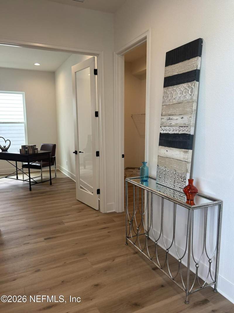 4 bedroom Single Family Residence at 5915 Canopy Row Street, Seven Pines, Jacksonville — photo 3