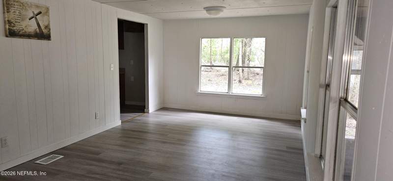 3 bedroom Single Family Residence at 5363 Kilcrease Road, Section Land, Jacksonville — photo 4