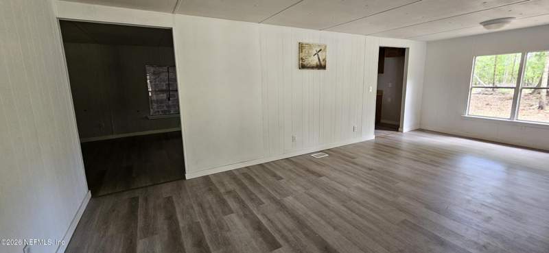 3 bedroom Single Family Residence at 5363 Kilcrease Road, Section Land, Jacksonville — photo 5