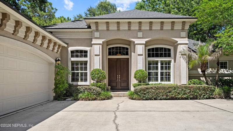 4 bedroom Single Family Residence at 243 Barony Drive, Queens Harbour Cc, Jacksonville — photo 3