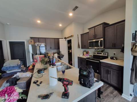 6146 Bucking Bronco Drive, Jacksonville FL - photo 6 of 29